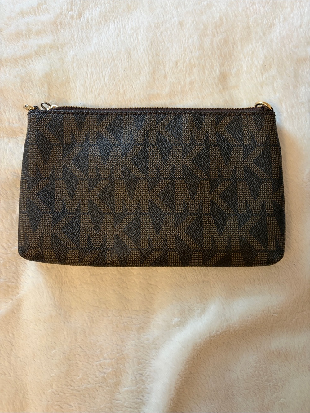 Michael Kors Brown and Beige MK Monogram Tote with Matching Pouch - Picture 3 of 8